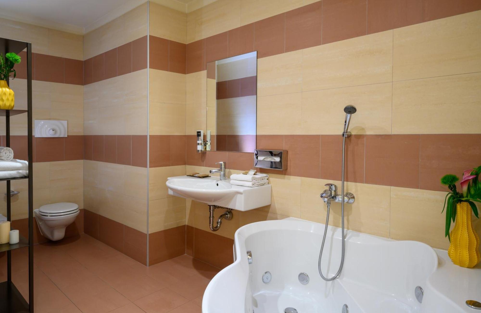 Leonardo Di Garda - Wellness And Lazise